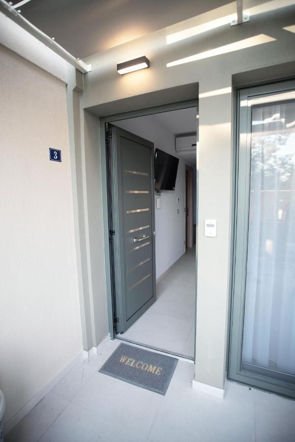 8 Boutique Suites 네아 포티데아 객실 사진